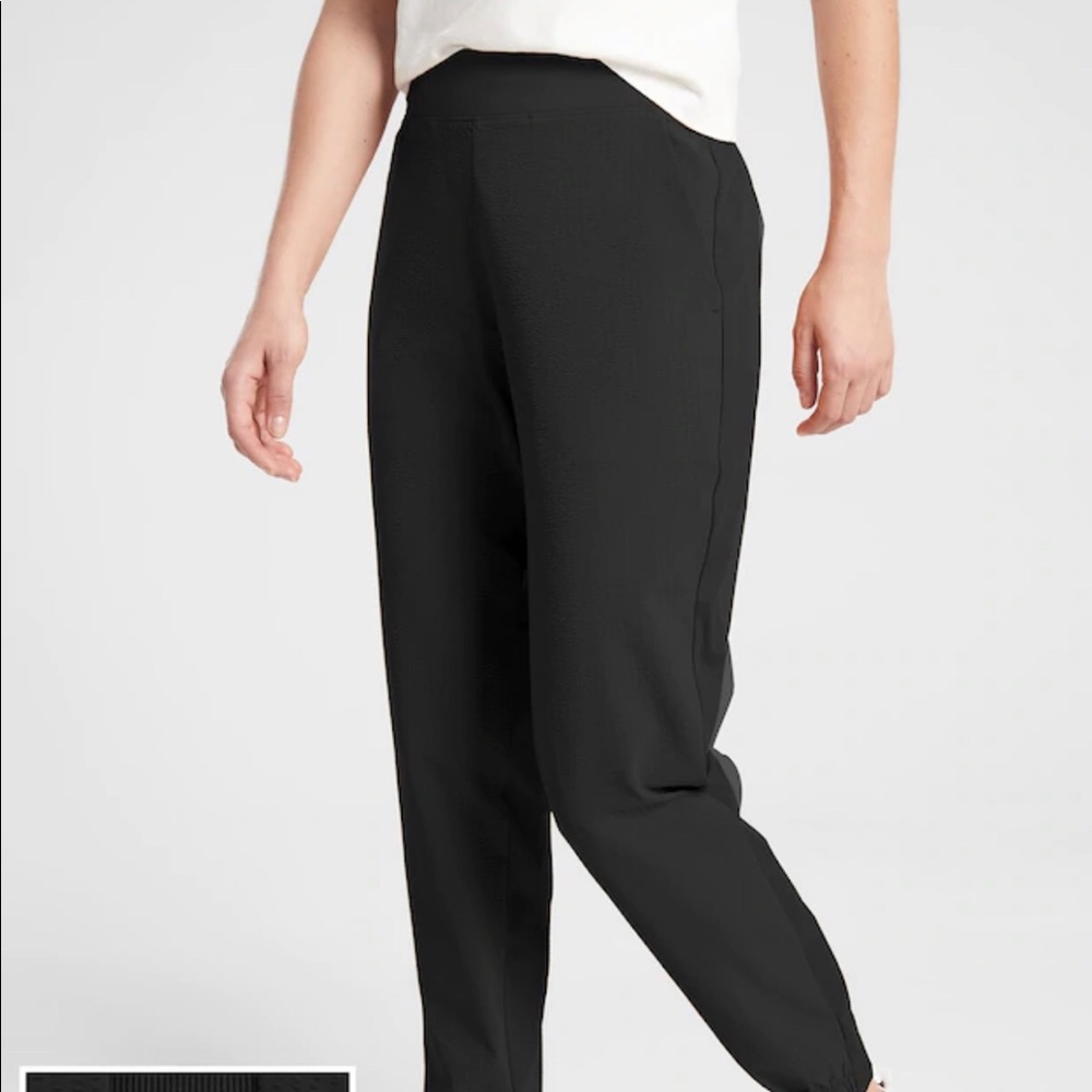 Textured Brooklyn Jogger
